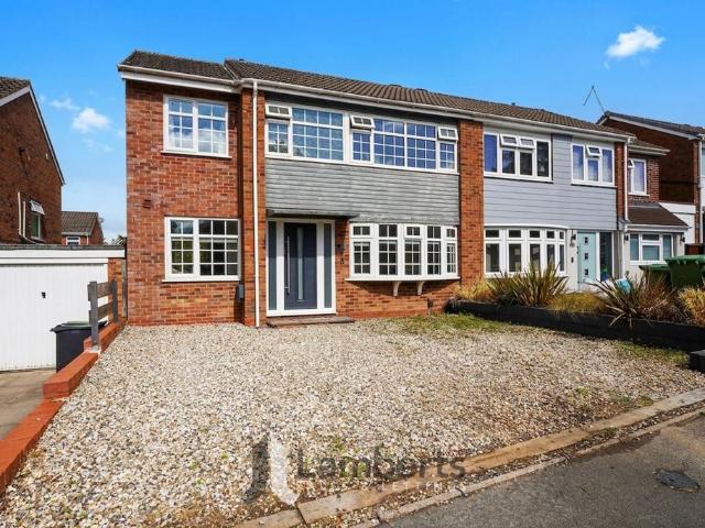 House for sale in Winyates Green, Redditch