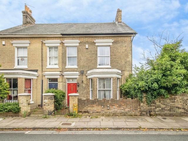 House for sale in The Dales, Key Street