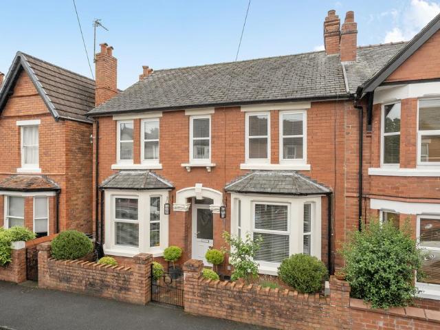 House for sale in Oswestry, Shropshire