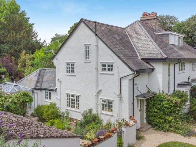 House for sale in Bishopdown, Wiltshire