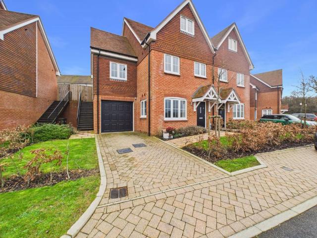 House for sale in Battle, Heathlands