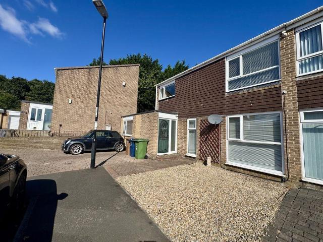 House for sale in Oxclose, Washington