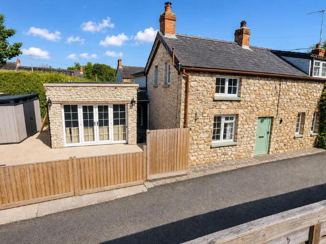 House for sale in St Clears, Wales