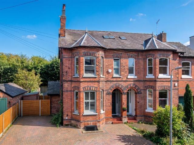 House for sale in Altrincham, Trafford