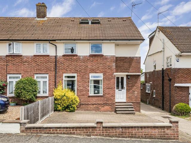 House for sale in Potters Bar, Hertfordshire