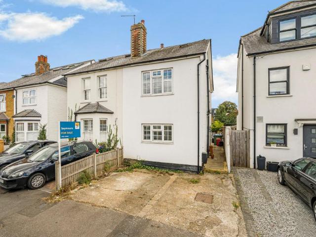 House for sale in West End, Elmbridge