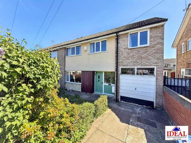 House for sale in Adwick Le Street, South Yorkshire