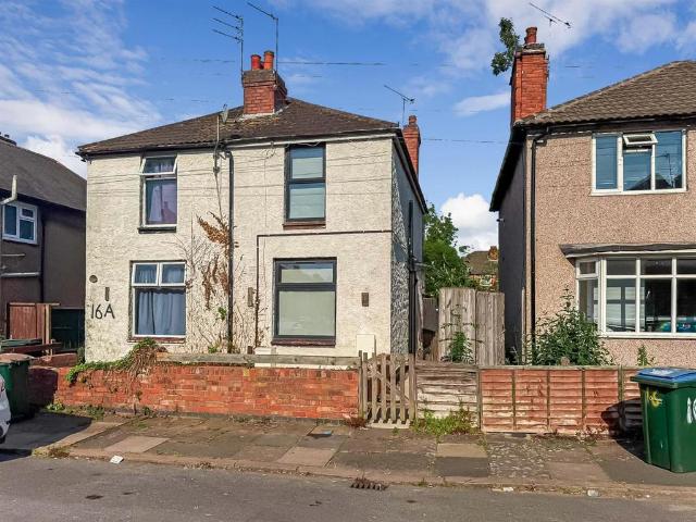 House for sale in Ball Hill, West Midlands
