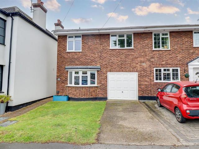 House for sale in Alton Barnes, Essex