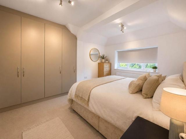 House for sale in Elstree and Borehamwood, Borehamwood