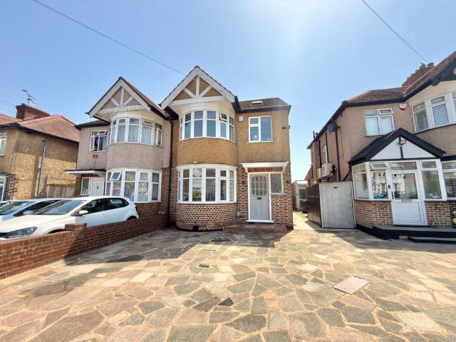 House for sale in Greater London
