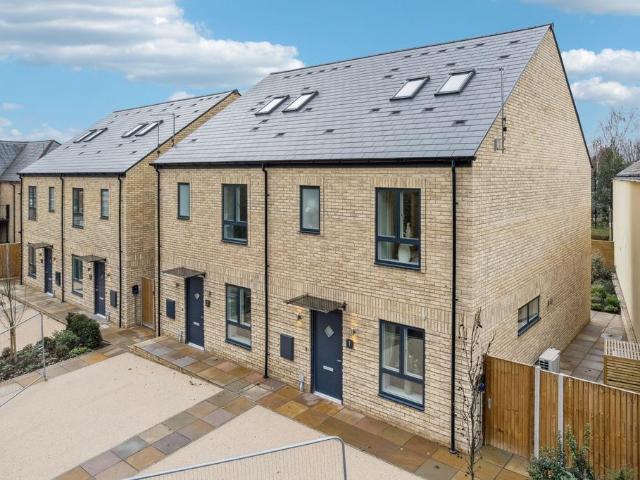 House for sale in Batchworth