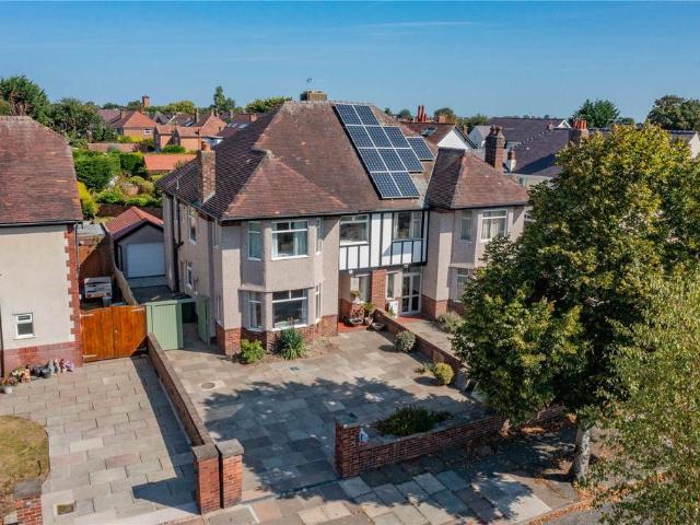 House for sale in Birkdale, Sefton