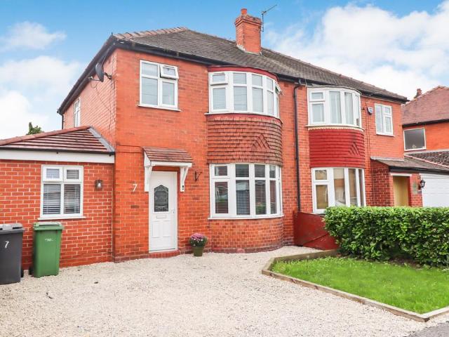 House for sale in Whittle Hall