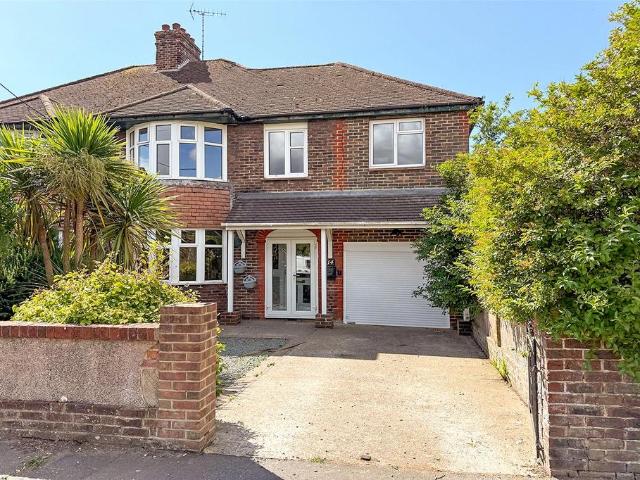 House for sale in Clapham, West Sussex