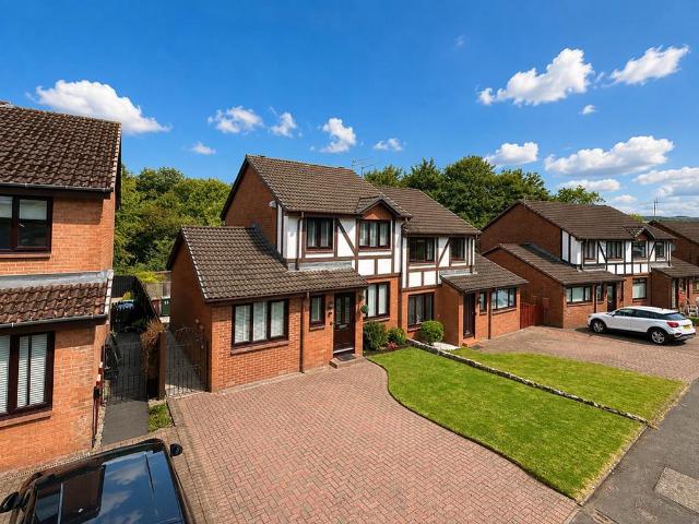 House for sale in Garnieland, Inchinnan