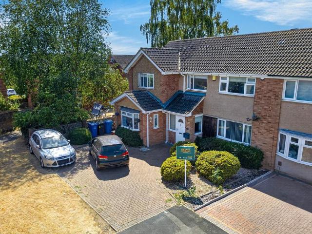 House for sale in Ise Lodge, Kettering