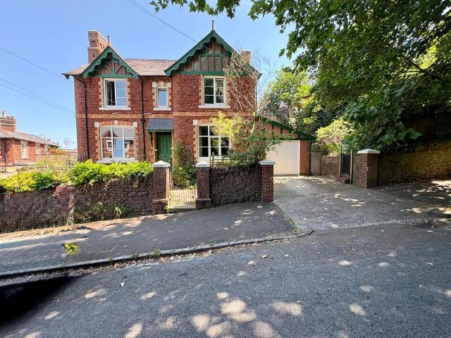 House for sale in Livermead