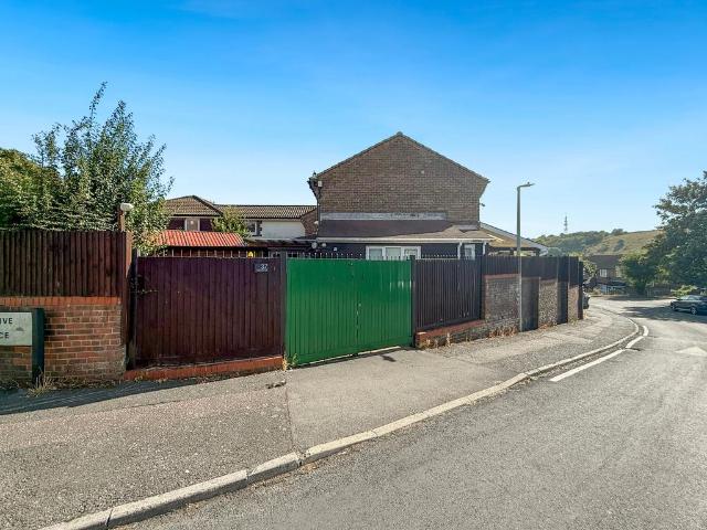 House for sale in Whitehawk, Brighton