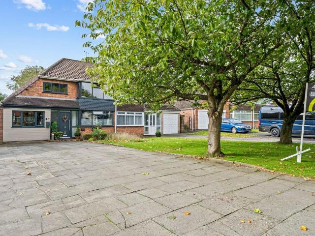 House for sale in Ashton-in-Makerfield, Wigan