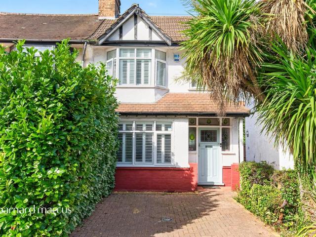 House for sale in London Borough of Croydon, Greater London