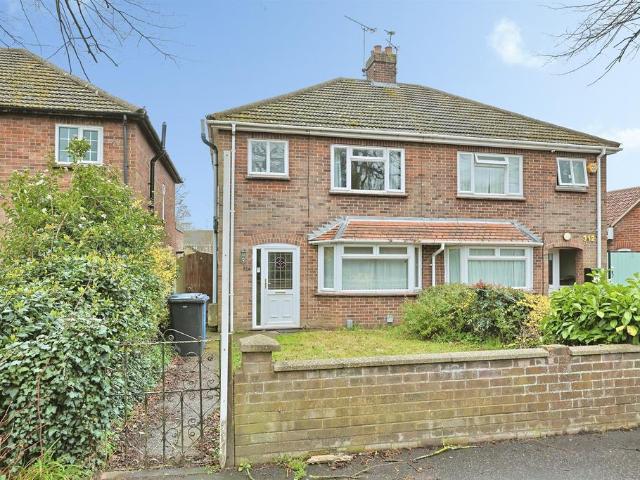 House for sale in Earlham Rise, East Bank