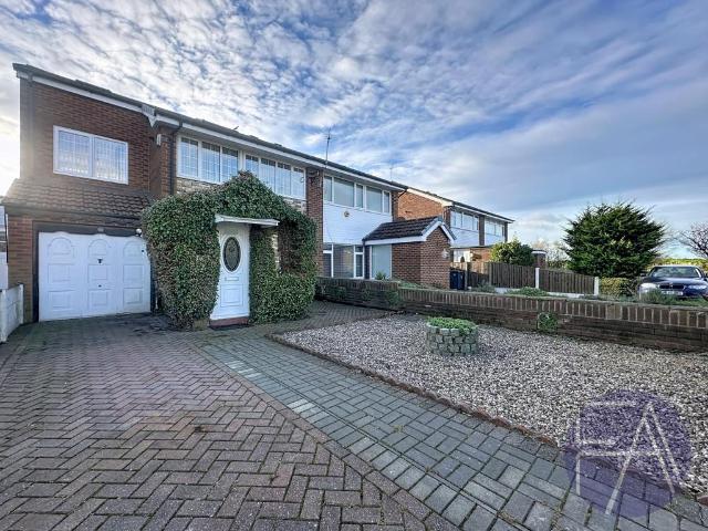 House for sale in Marshside, Southport