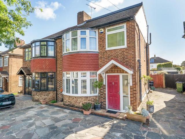 House for sale in Poverest, Greater London