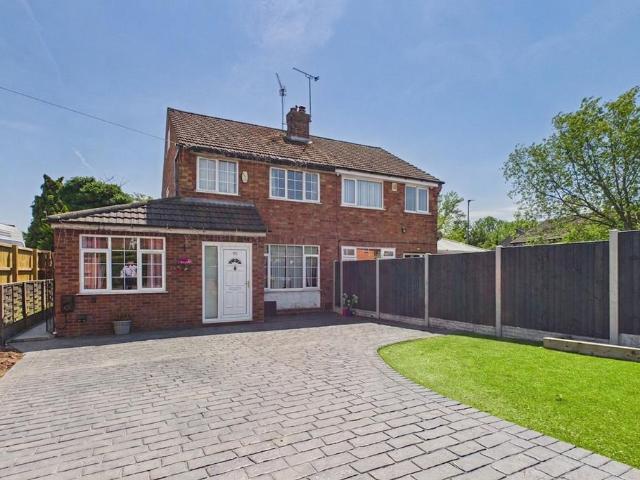 House for sale in Blacon Point, Two Mills