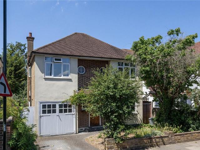 House for sale in Hampton Hill, Greater London