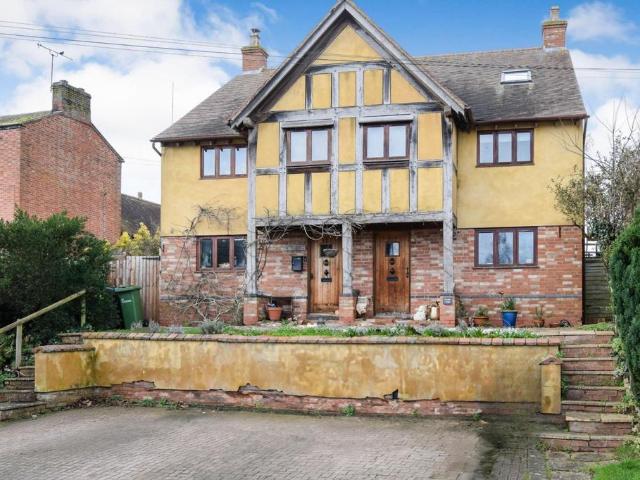 House for sale in New Bilton, Warwickshire