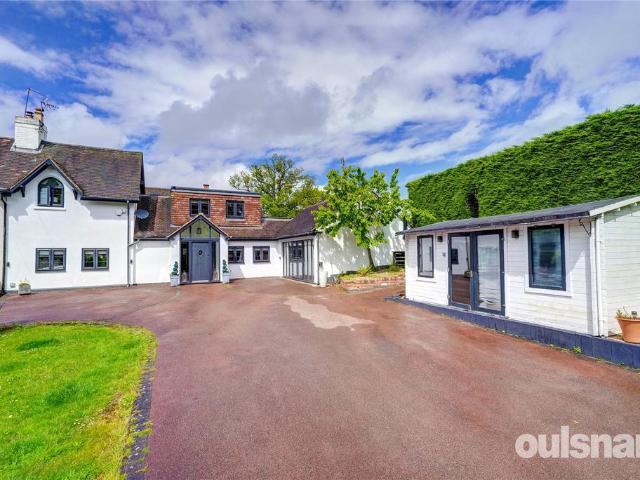 House for sale in Bromsgrove, Isle Of Man