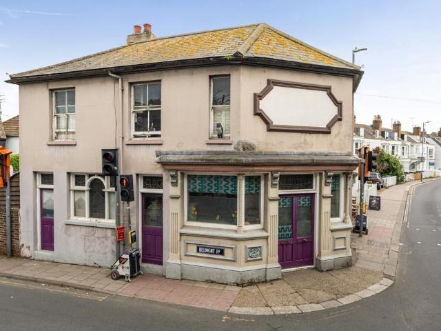 House for sale in Tankerton, Canterbury