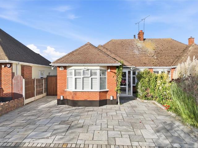 House for sale in Southchurch, Alton Barnes