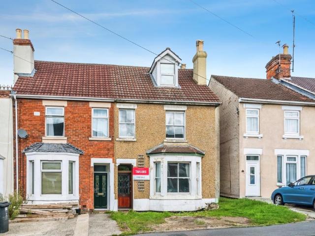 House for sale in Rodbourne, Swindon