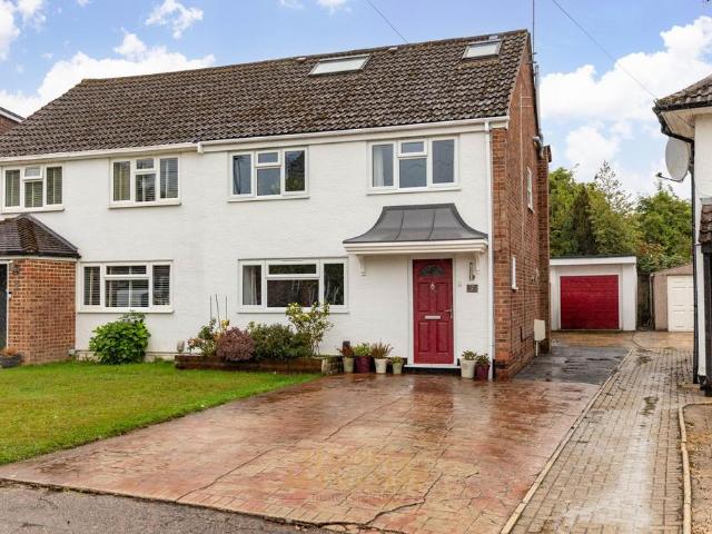 House for sale in Glynde, West Sussex