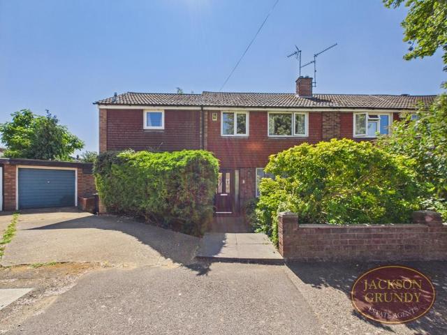 House for sale in Boughton Green, Kingsthorpe