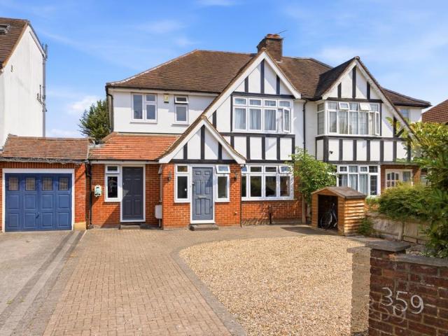House for sale in St Albans, Five Acres