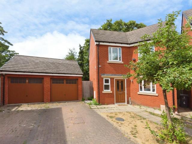 House for sale in Fox Hollies, West Midlands