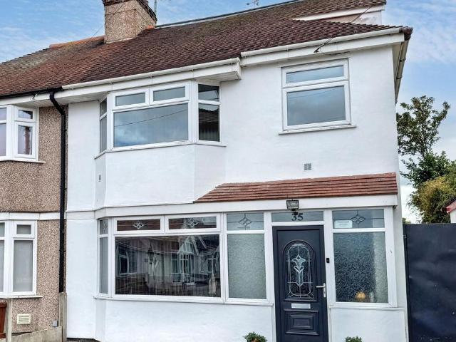 House for sale in Rhyl, Wales