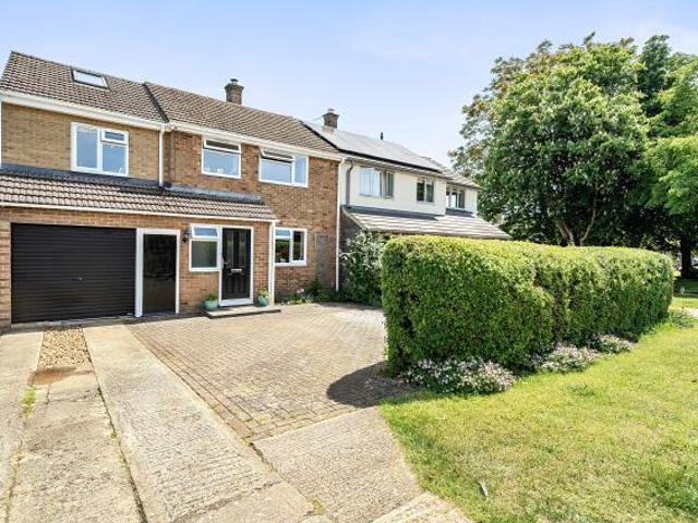 House for sale in Black Bourton, Oxfordshire