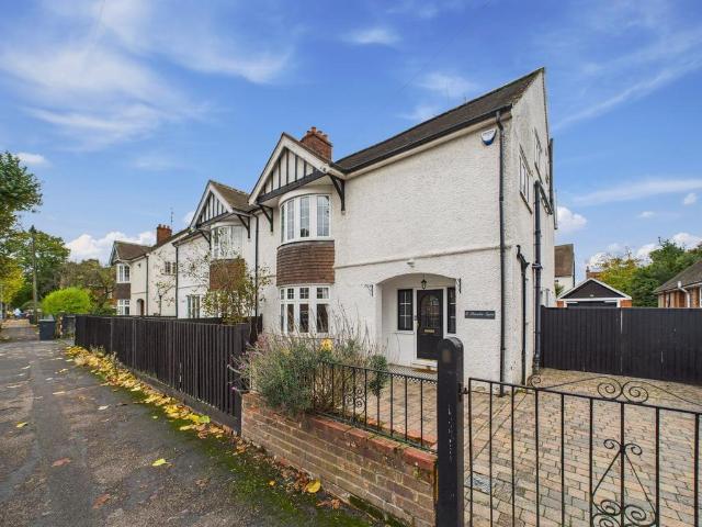 House for sale in Reading West, Reading