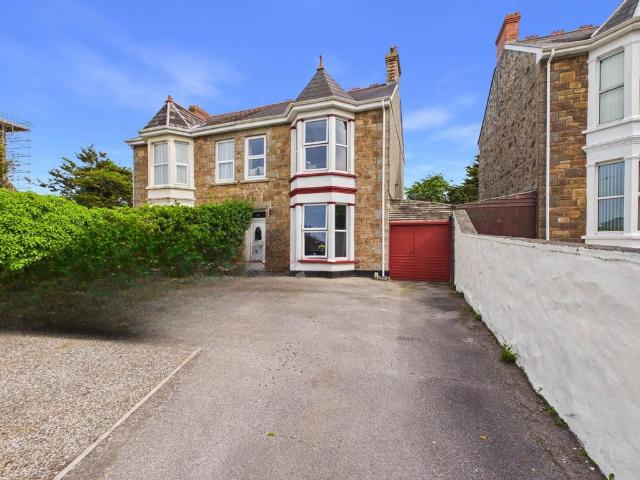 House for sale in Roseworthy, Cornwall