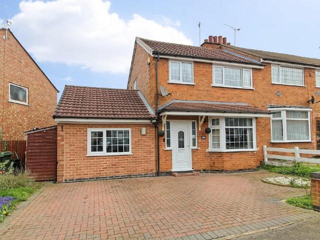 House for sale in Wigston Magna, Leicestershire