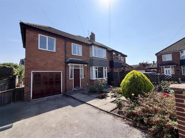 House for sale in Garforth, West Yorkshire