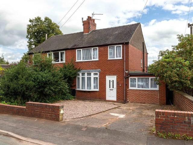 House for sale in Kingsley Moor, Staffordshire
