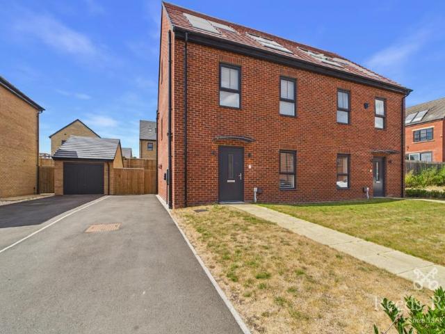 House for sale in Kiveton Park, South Yorkshire