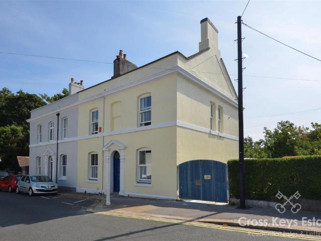 House for sale in Mount Wise