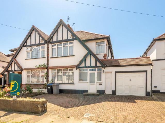 House for sale in Preston, North Wembley