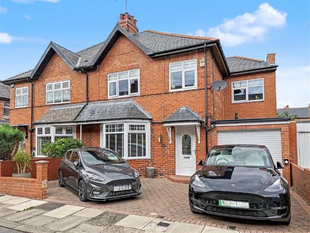 House for sale in East Boldon, Tyne And Wear